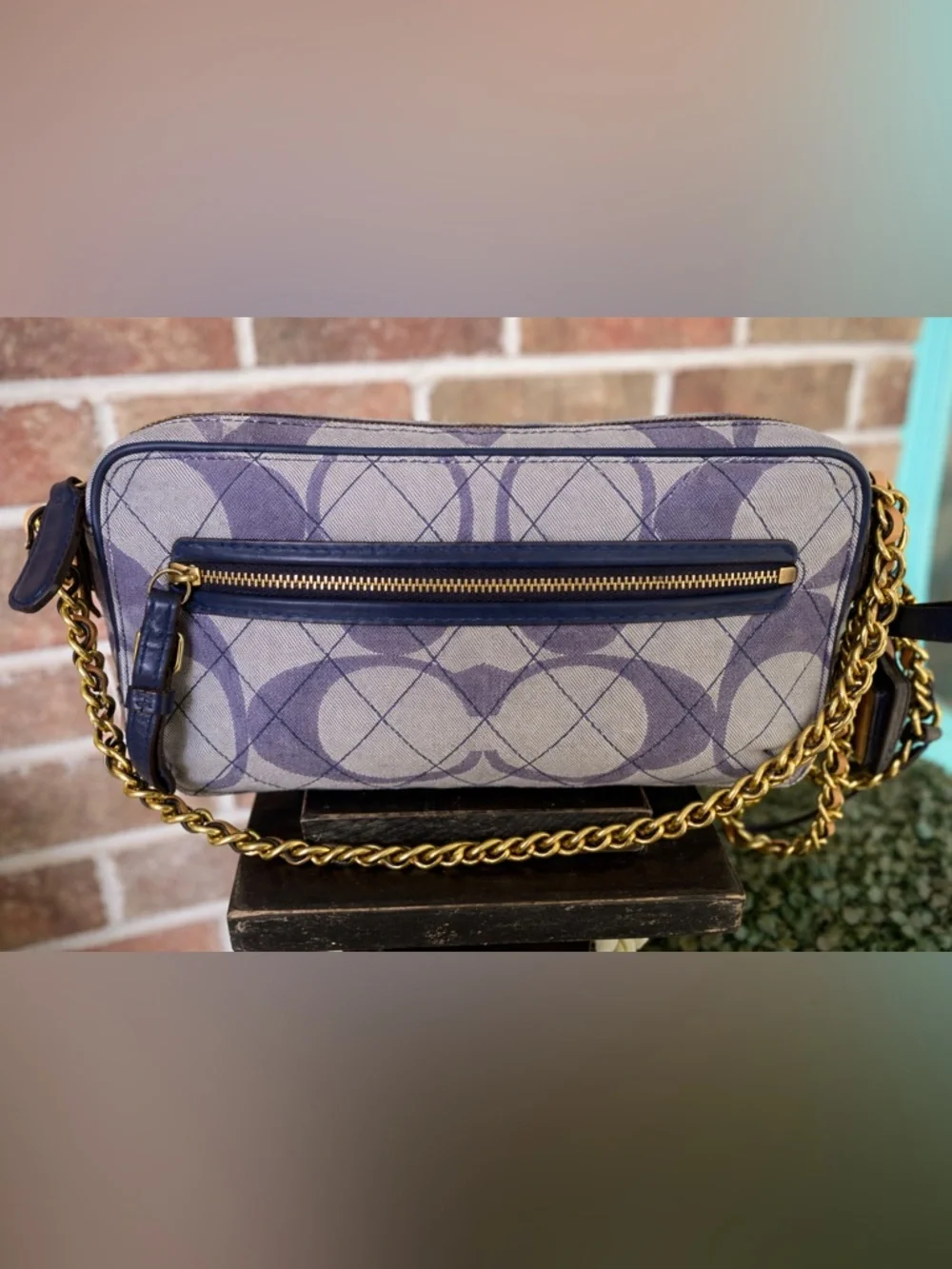 Coach Poppy Signature Quilted Camera Bag Chain Crossbody - Picture 6 of 9